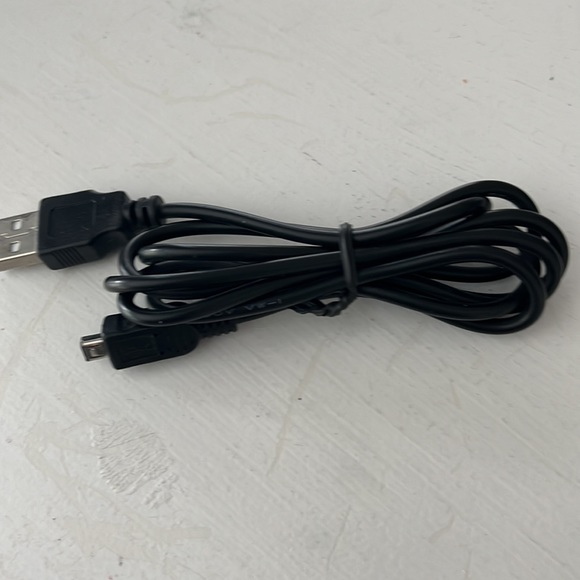 Vivitar AquaShot Underwater Digital Camera (Patterned Turquoise/Blue) - Picture 4 of 4